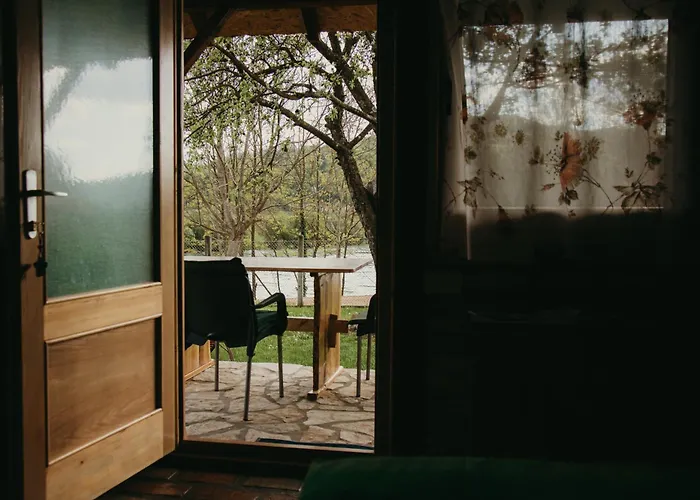 Drinska Dedovina * Gornja Tresnjica